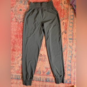Lululemon sun setter high rise jogger